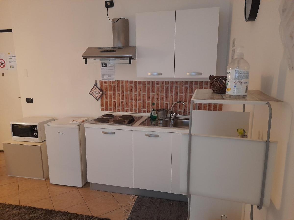 דירות ארזה A Casa Di Sole מראה חיצוני תמונה
