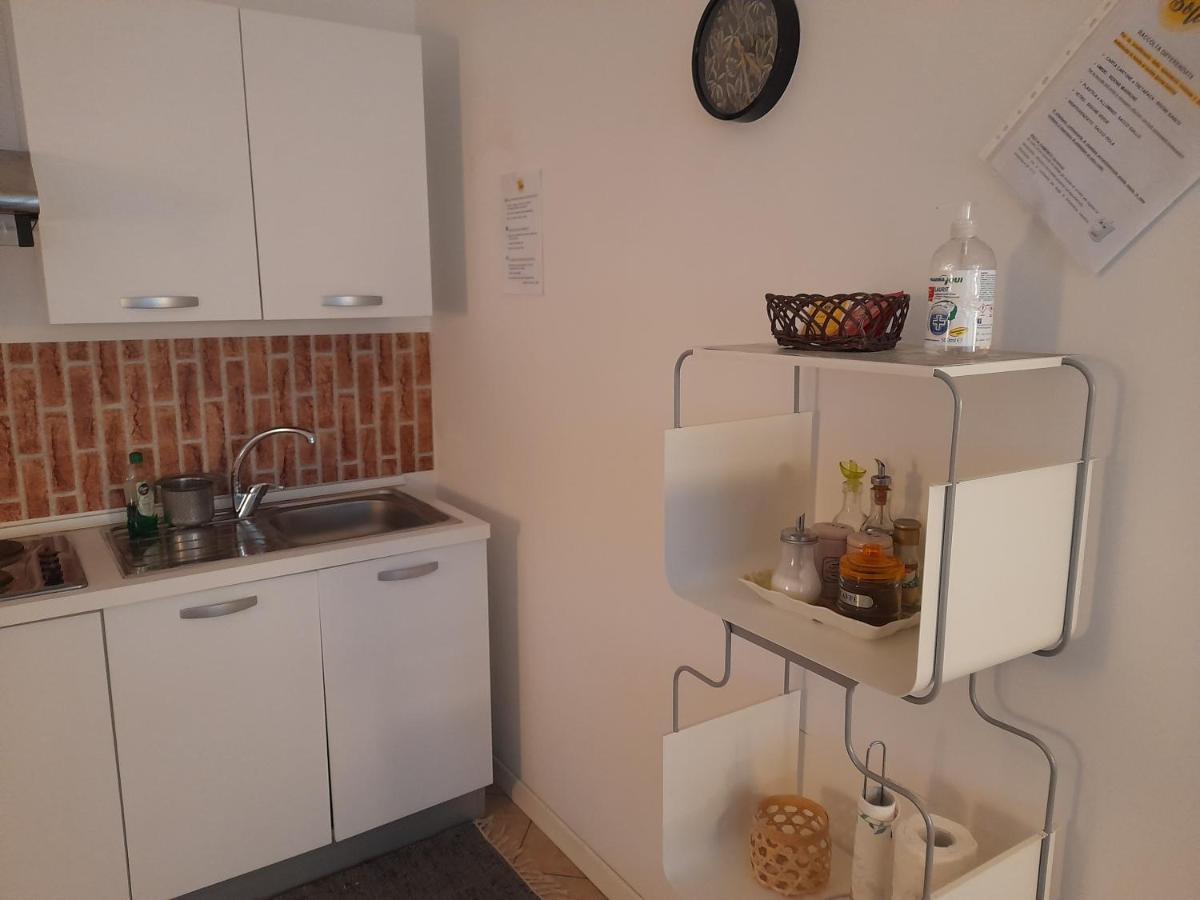 דירות ארזה A Casa Di Sole מראה חיצוני תמונה
