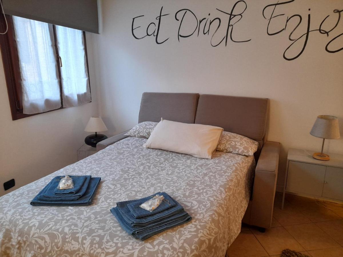 דירות ארזה A Casa Di Sole מראה חיצוני תמונה