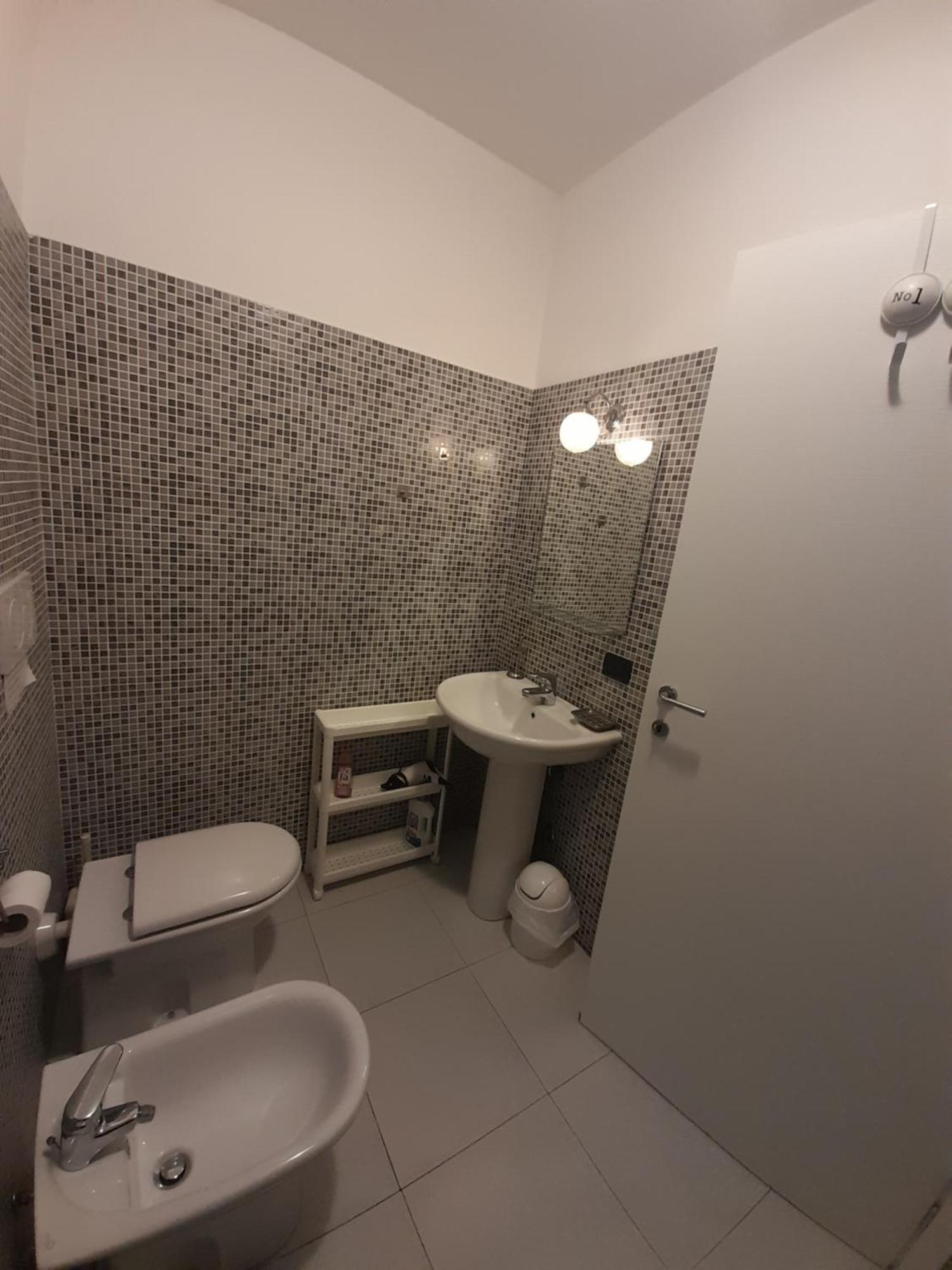 דירות ארזה A Casa Di Sole מראה חיצוני תמונה